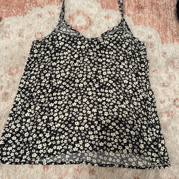 MNG blue floral loose tank - Picture 2 of 3